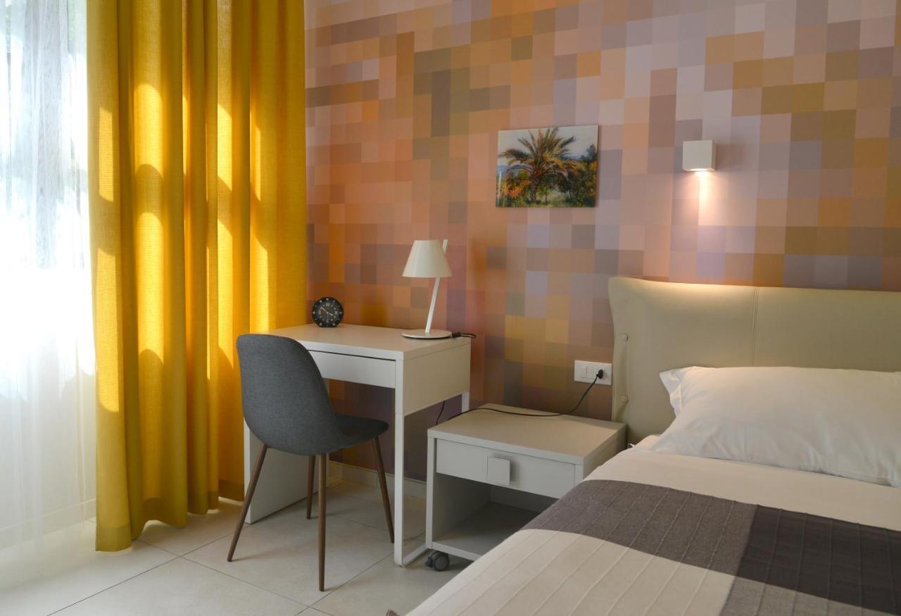 Hotel Villa Miki Bordighera Zewnętrze zdjęcie