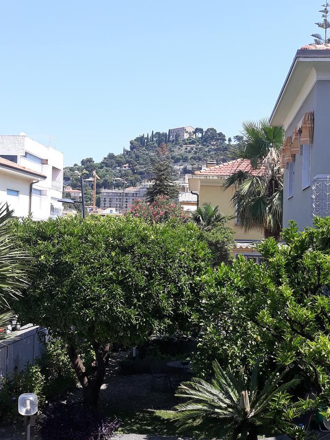Hotel Villa Miki Bordighera Zewnętrze zdjęcie
