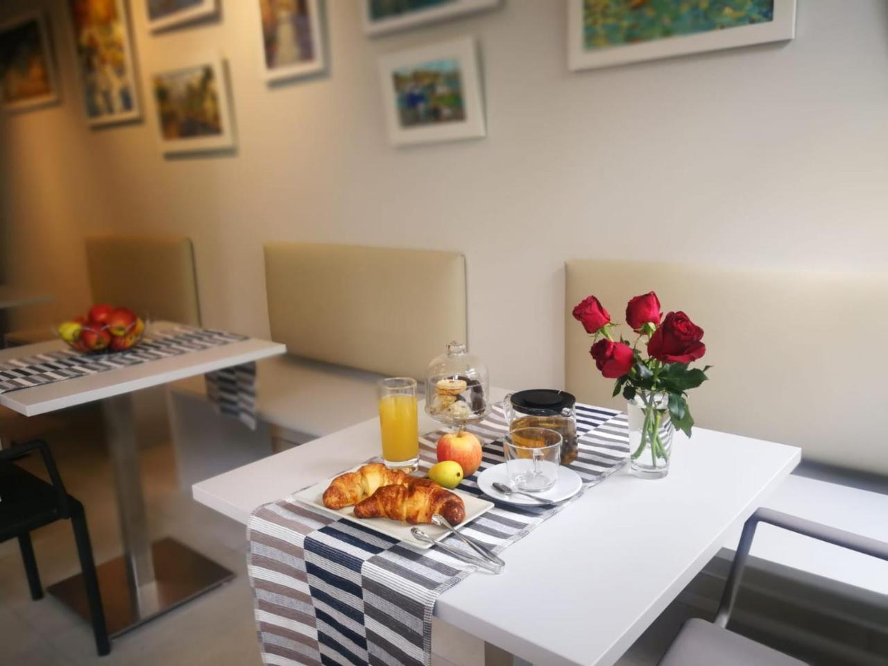 Hotel Villa Miki Bordighera Zewnętrze zdjęcie